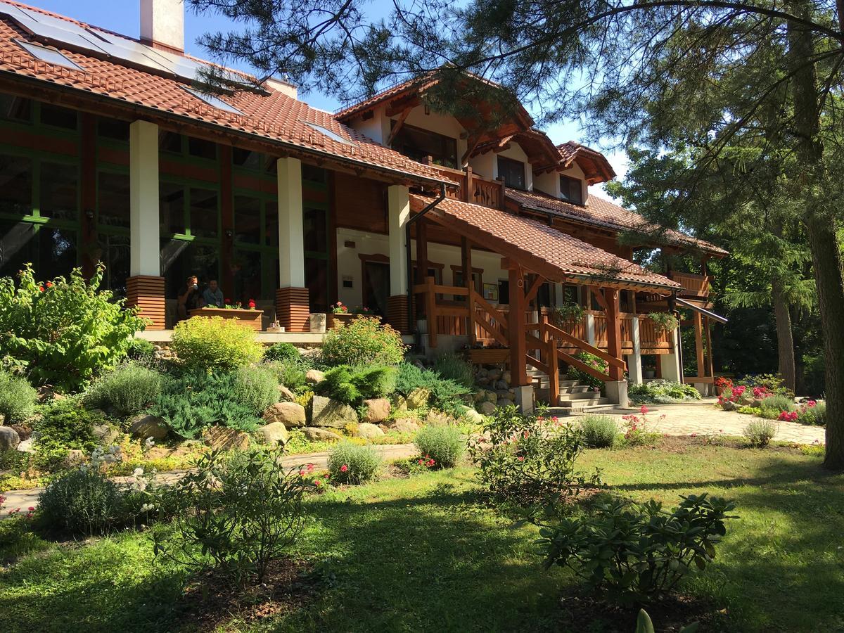 Stajnia Sarnowek Nad Jeziorem Rozany Bed & Breakfast Rozajny Wielkie Exterior foto